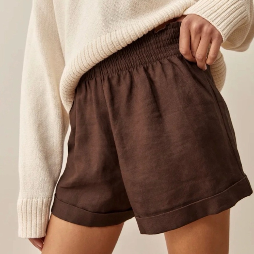 Reformation Linen shorts size medium